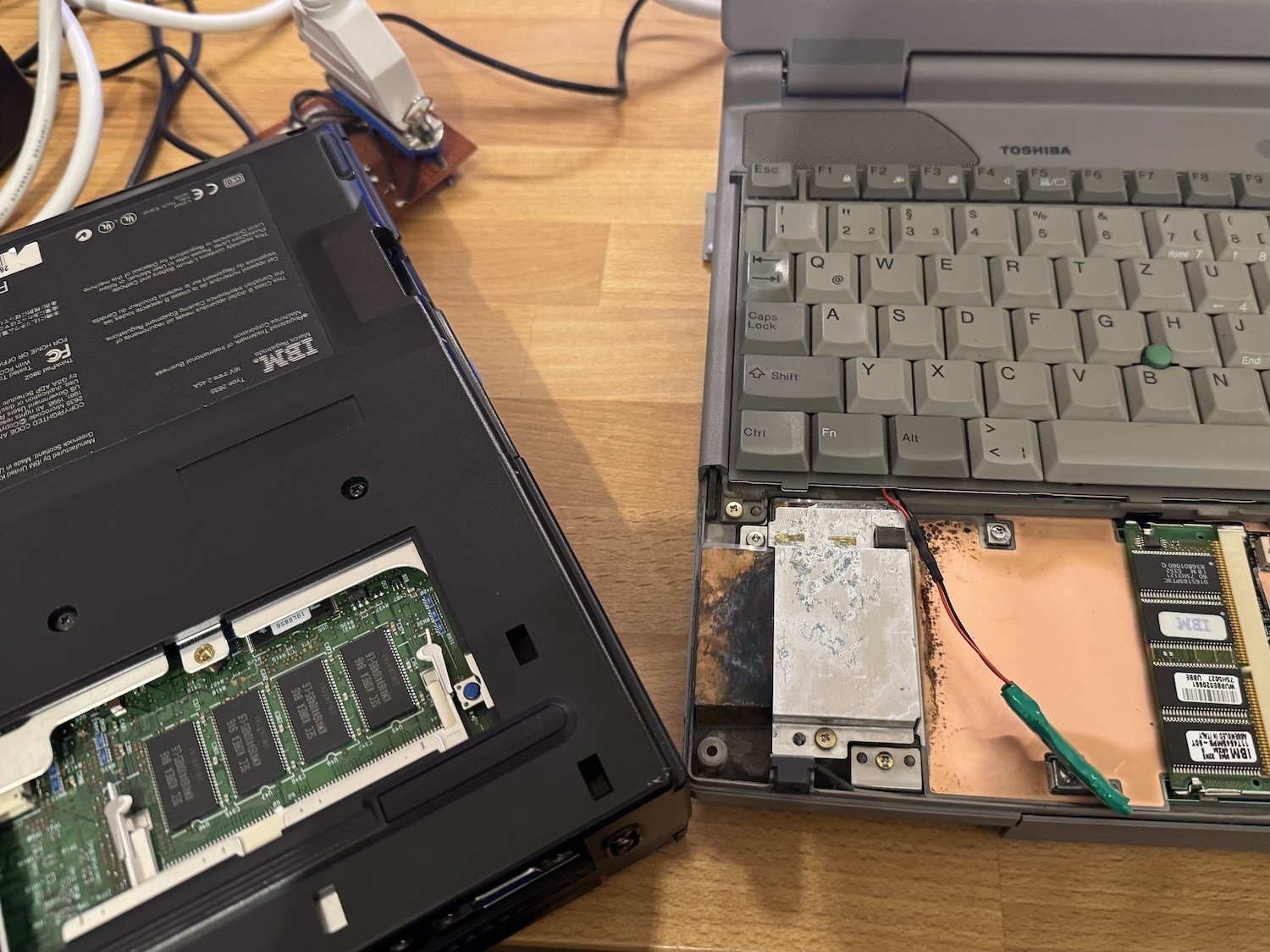 The RAM module from the ThinkPad 380Z in the 440CDT